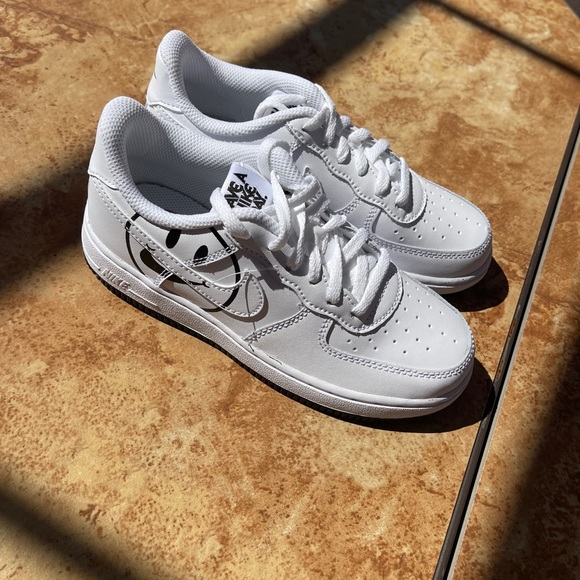 Air force1 happy nike day - Picture 3 of 3